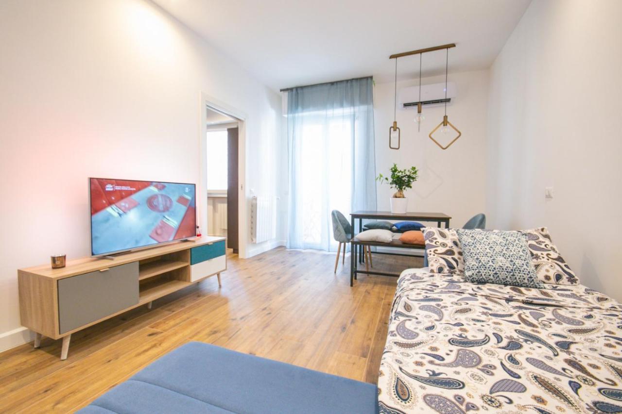 Vacanze Romane Apartment Exteriör bild
